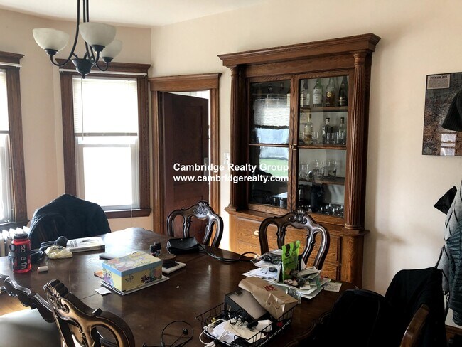 Foto del edificio - 72 Powder House Blvd
