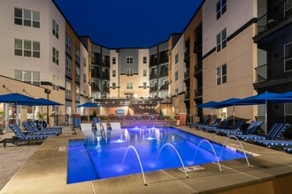 Building Photo - Aster Apartments
