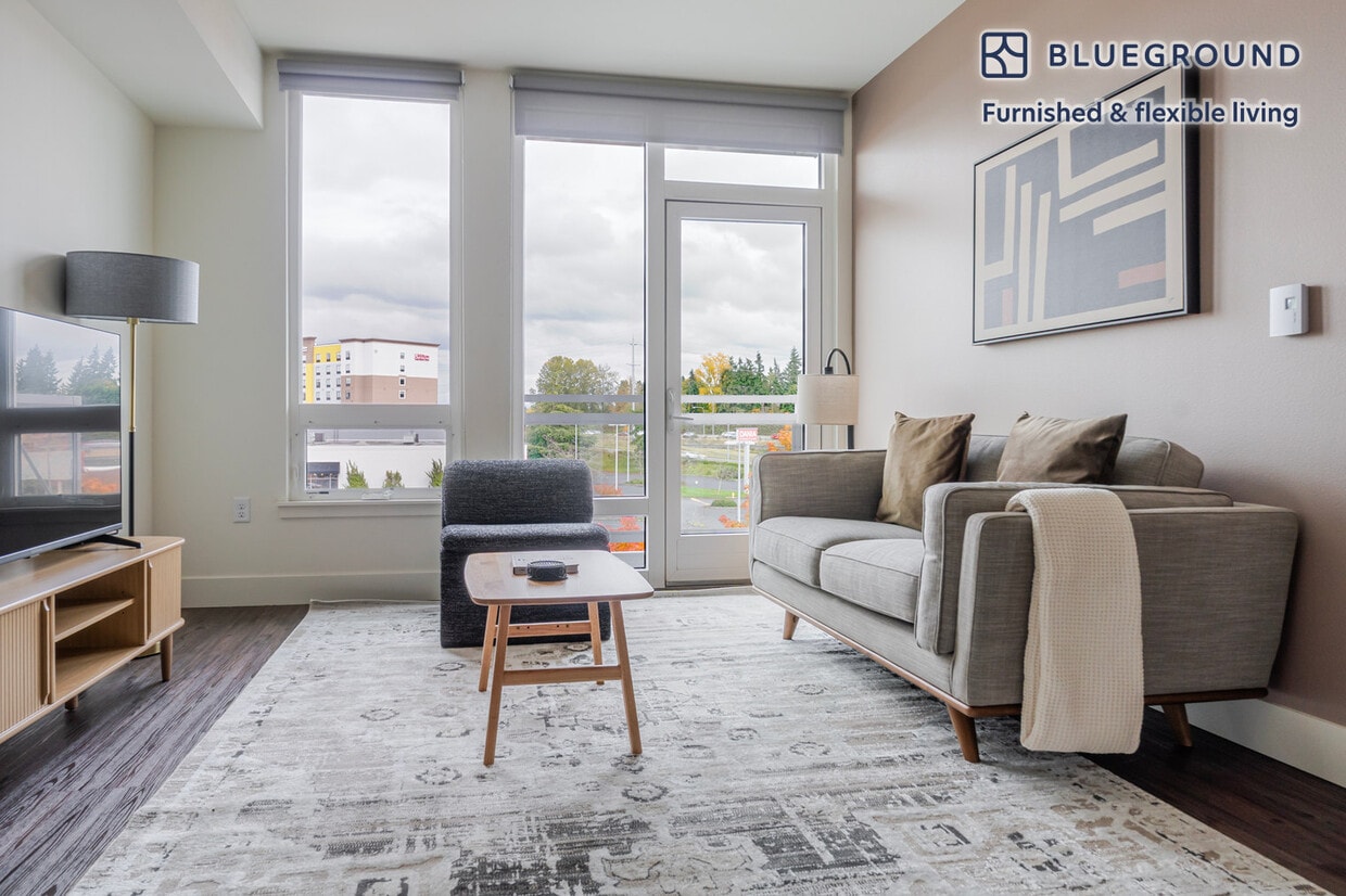 Foto principal - 19888 40th Ave W