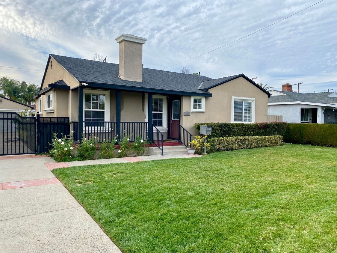 631 S Vanderwell Ave, West Covina, CA 91790 House Rental in West