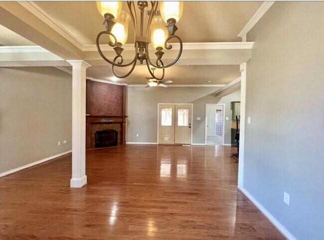 Foto del edificio - Beautiful 3/2/2 in Milwaukee Ridge