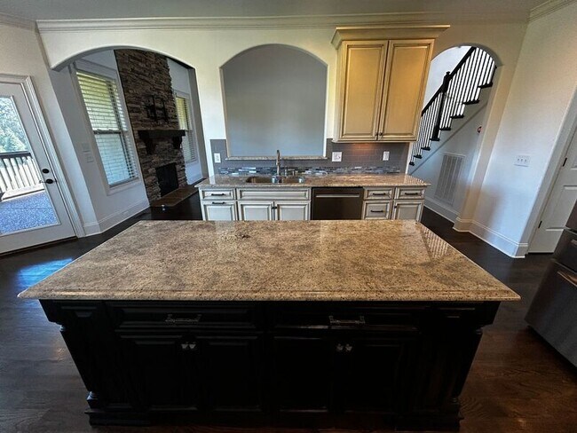 Foto del edificio - 4505 Hyannis Ct