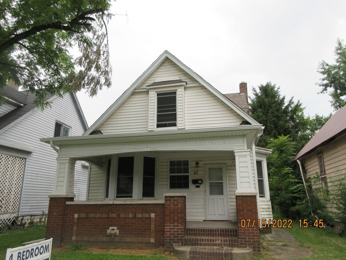 409 Greenwood Ave Large Four Bedroom 1 1/... House Rental in Fort