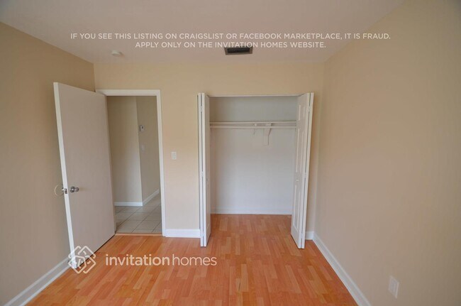 Building Photo - 14736 SW 92nd St