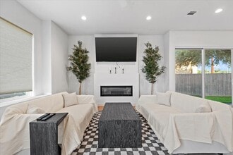 Building Photo - 5203 Texas St