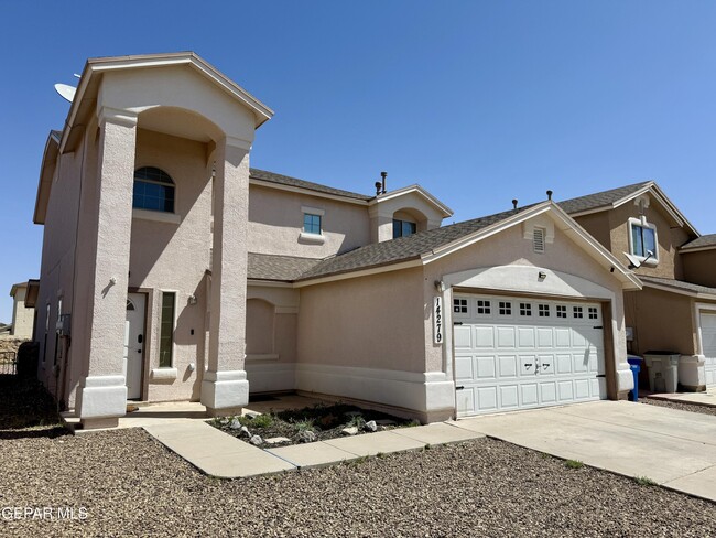 Foto del edificio - 14279 English Point Ave