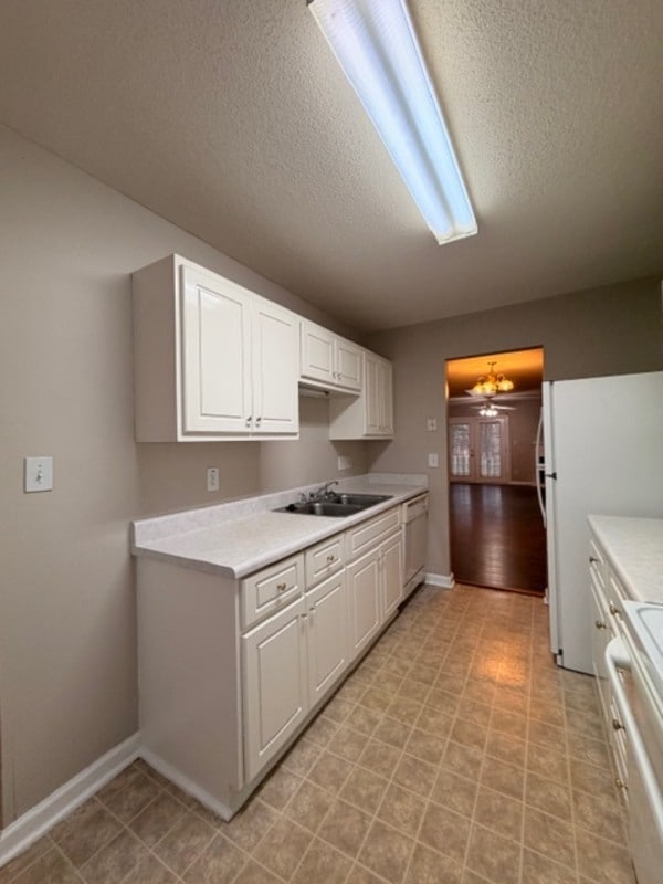 Foto del edificio - 409 Twin Eagles Dr