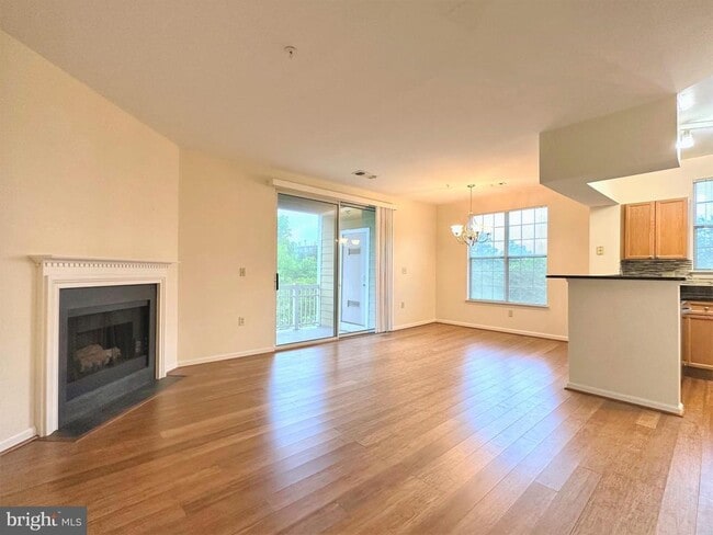 Building Photo - 2111 Highcourt Ln