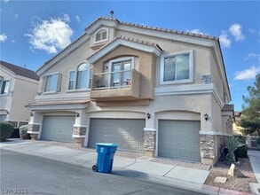 Building Photo - 10663 Petricola St