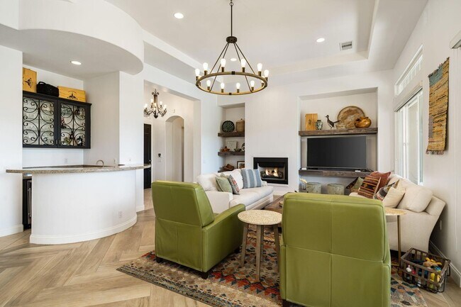 Foto del edificio - 96 Vía Bella