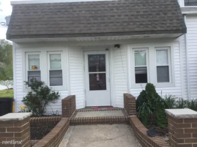 Primary Photo - 1 br, 1 bath Apartment - 564 A Klockner Rd