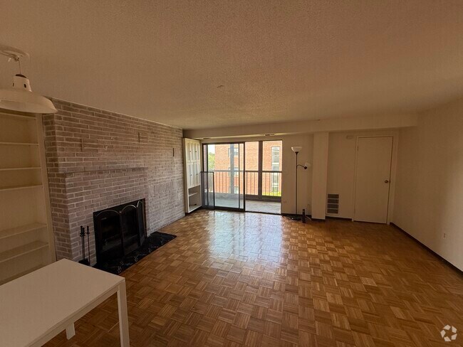 Building Photo - 1580 Massachusetts Ave