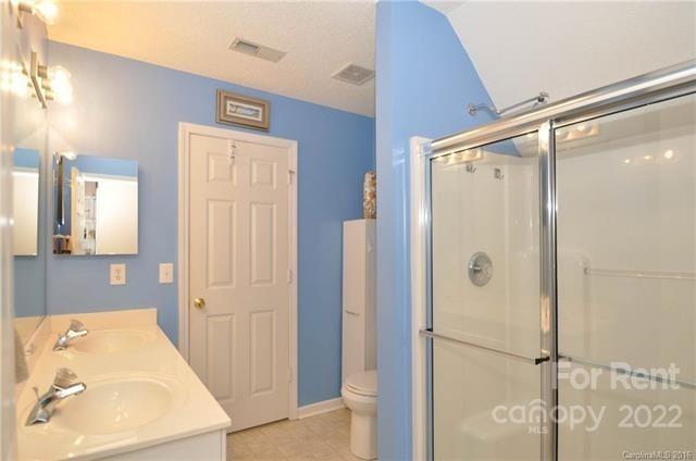 Building Photo - 8949 Bryant Field Cir