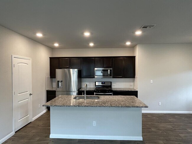 Foto del edificio - 222 Baron Creek Trail