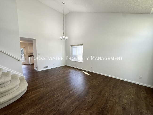 Building Photo - 11752 Eaton Ct