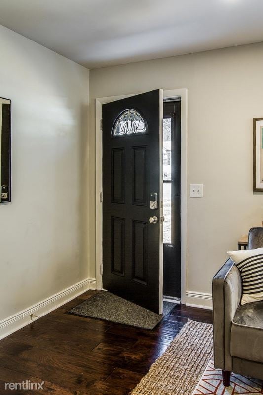 Building Photo - 3 br, 1.5 bath House - 224 Flora Maxwell Rd