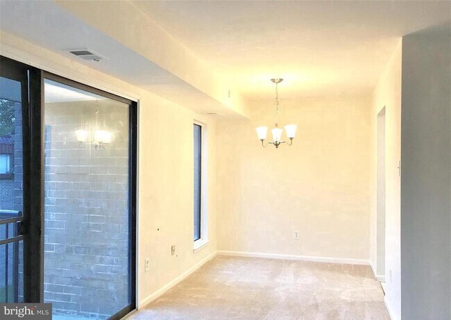 Photo - 7598 Gales Ct Apartment