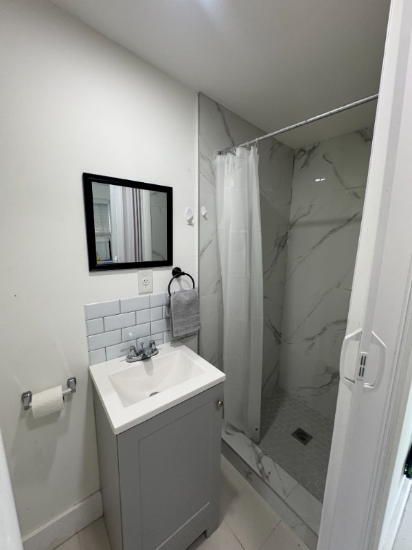 Foto principal - 6242 SW 24th St