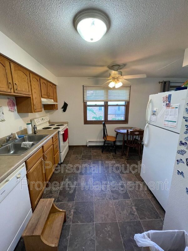 1310 11th St N Unit 5, Fargo, ND 58102 Condo for Rent in Fargo, ND