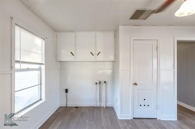 Foto del edificio - 301 S Mockingbird Ln