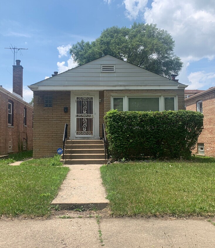 Foto principal - 14114 S State St