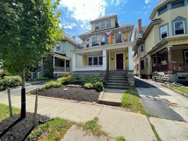 Primary Photo - 400 W Utica St