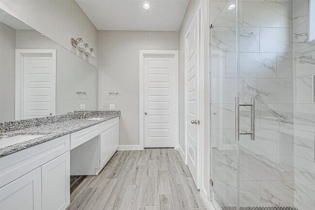 Foto del edificio - 3639 Needville Ave