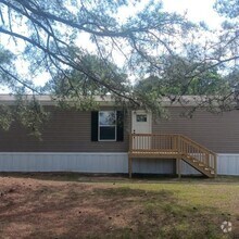 Building Photo - 1683 Mandy Dr