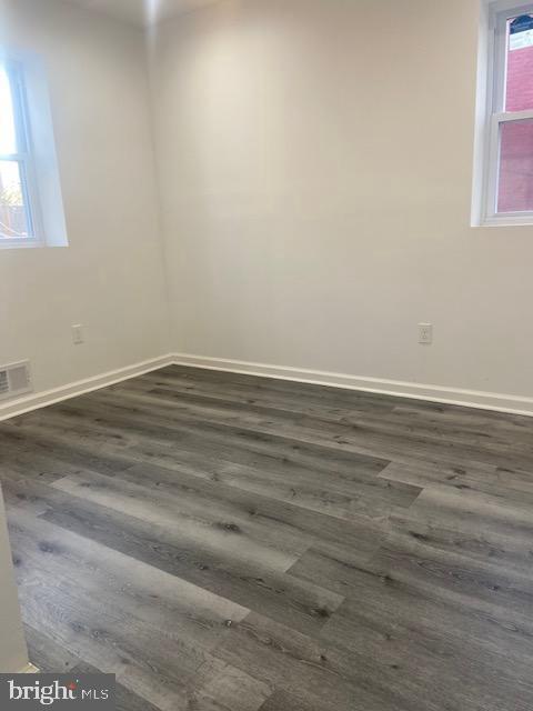 Primary Photo - 105 N 10th St