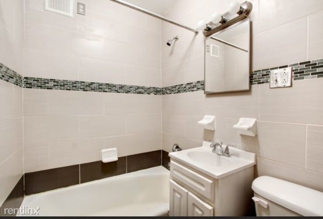 Foto del edificio - 3121 54th St
