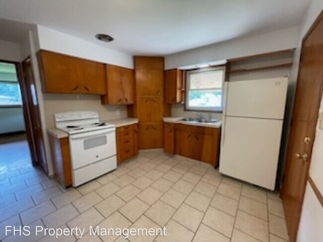 Building Photo - 2 br, 1 bath House - 2046 S Delaware