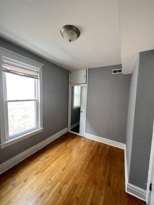 Foto del edificio - 2 bedroom in Chicago IL 60632