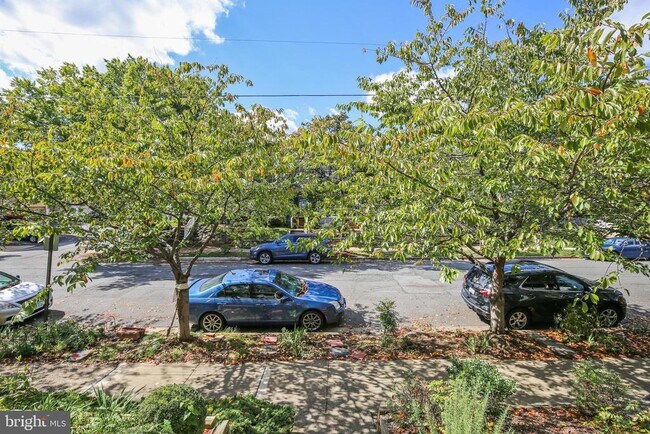 Foto del edificio - 119 N Peyton St