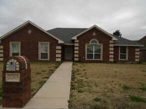 Building Photo - 2265 Old Ironsides Rd