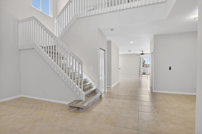 Foto del edificio - 19317 SW 65th St
