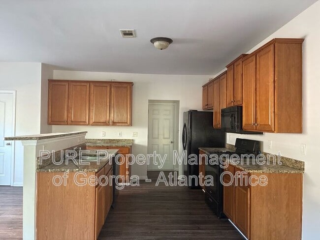 Foto del edificio - 1424 Saphire Dr