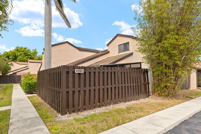 Photo - 7133 Penner Ln Townhome