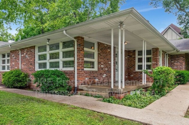 Foto del edificio - 4302 Scenic Dr