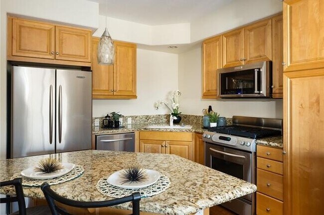 Foto del edificio - 21345 Hawthorne Blvd