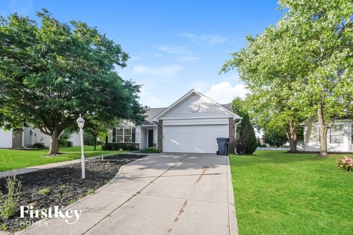 Primary Photo - 10670 Braewick Cir