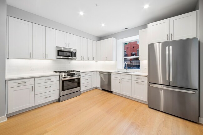 Foto del edificio - 4637 N Ashland Ave