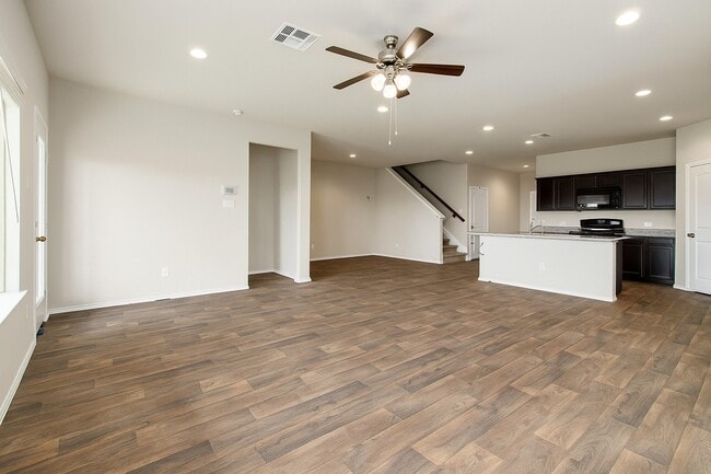 Foto del edificio - 15422 Massey Frst Dr