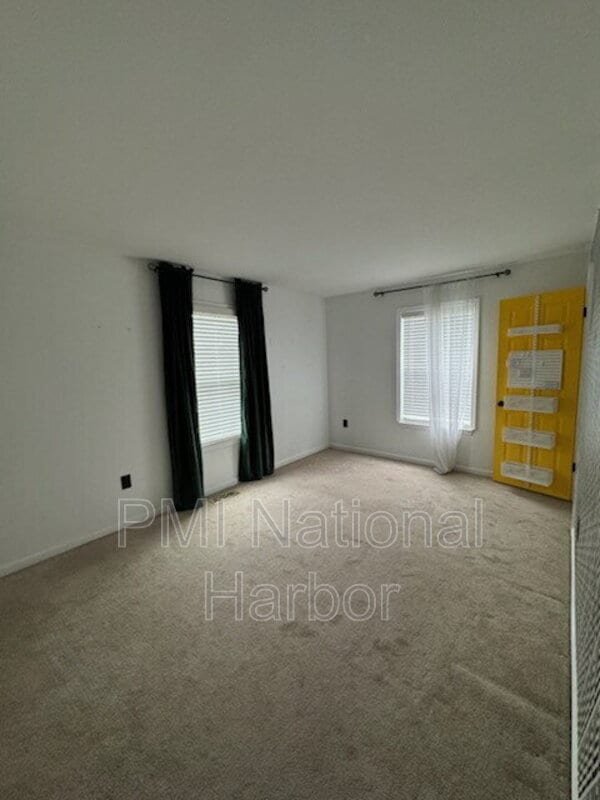Building Photo - 10713 Wembrough Pl