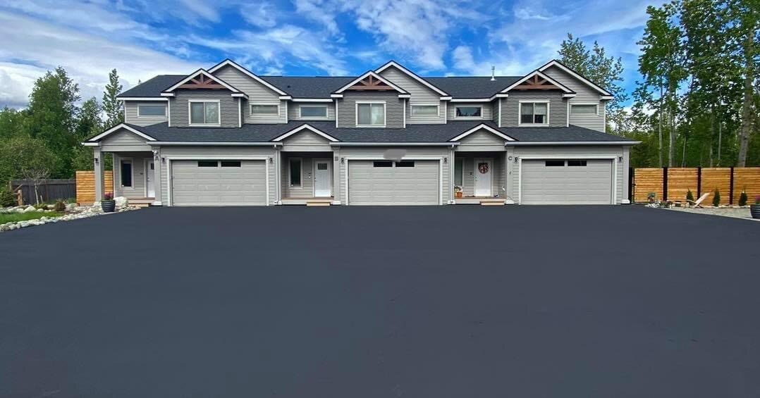 Primary Photo - 5701 E Porcupine Ave