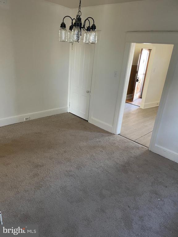 Foto del edificio - 648 N Mulberry St