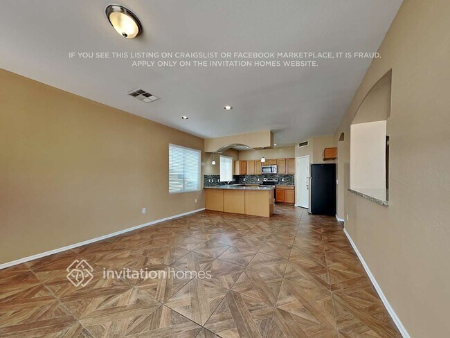 Foto del edificio - 1323 S 121st Ln