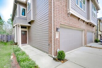Building Photo - 220 Cheswood Forest Dr