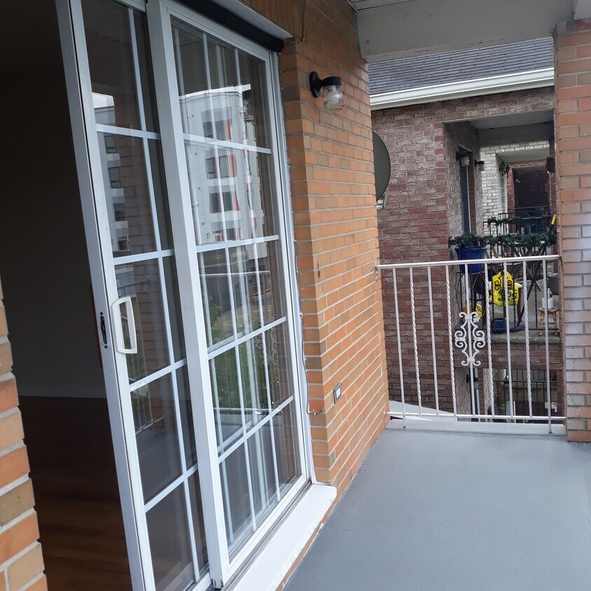 Foto principal - 706 Ocean Ave