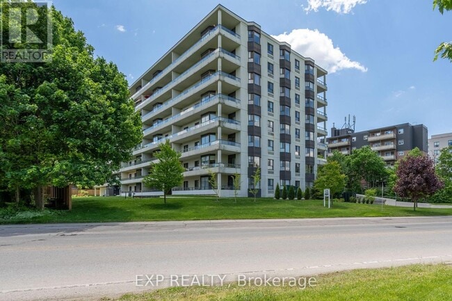 Building Photo - 1180-1180 Commissioners Rd W