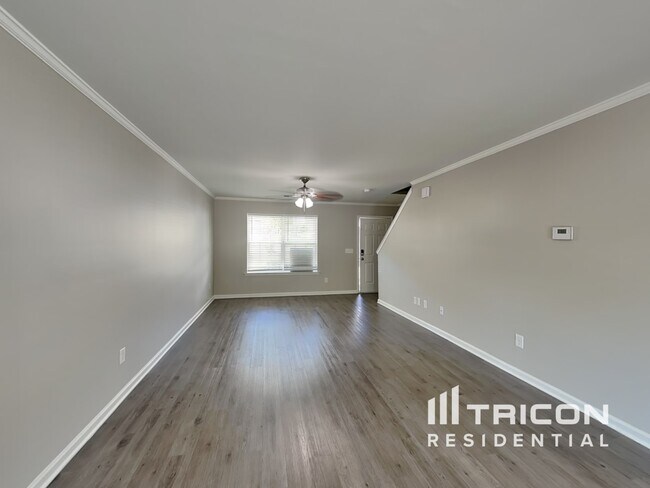 Foto del edificio - 153 Chesterbrook Ln